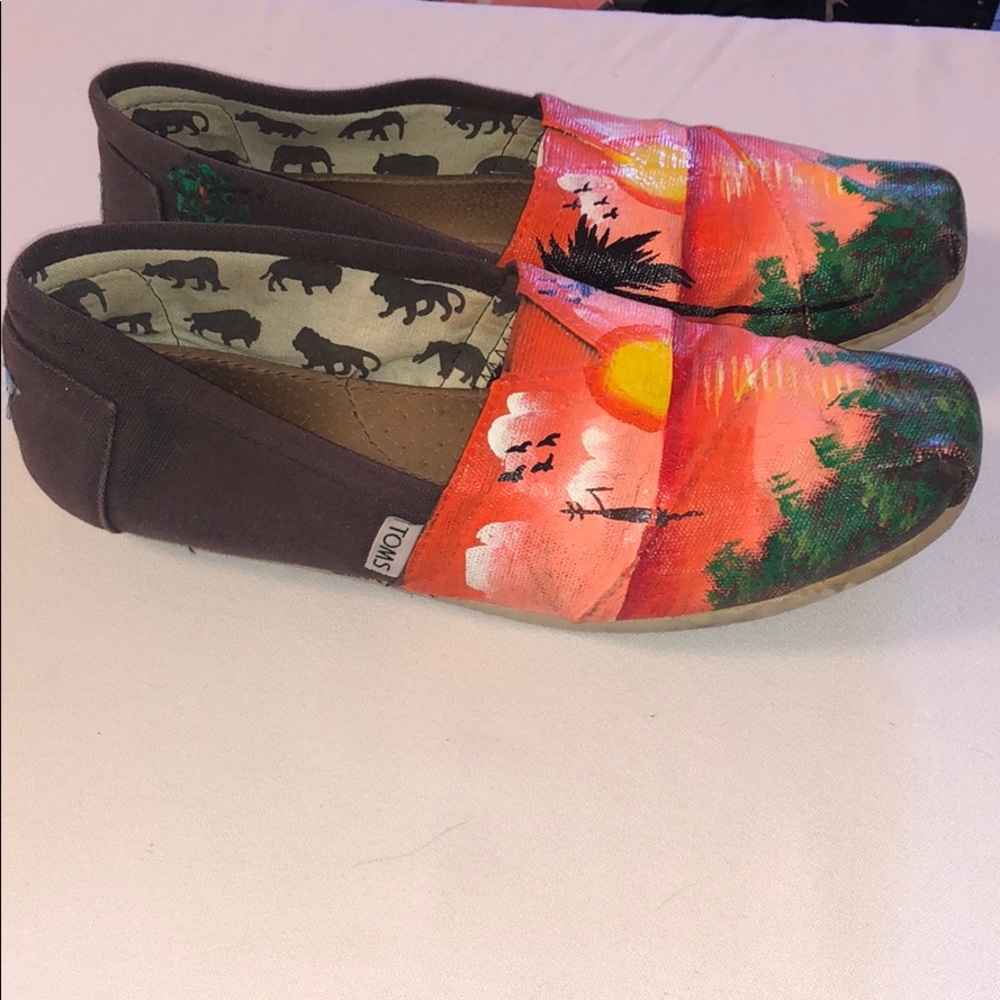 Toms painted flats